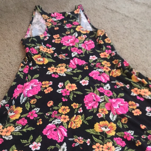 🌸NEW🌸 Forever 21 Flower Dress - Picture 14 of 16